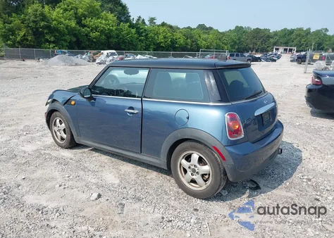 2009 Mini Cooper from USA, damaged, VIN WMWMF33539TW77321